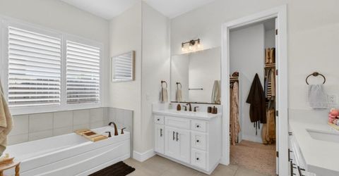 4157 Creek Bank Ct, Rocklin, CA 95765 Photo
