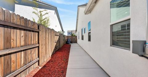 4157 Creek Bank Ct, Rocklin, CA 95765 Photo
