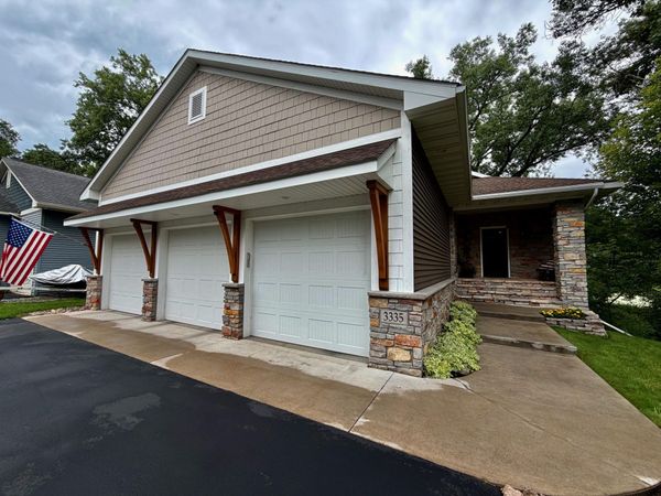 3335 Victoria Street N, Shoreview, MN 55126