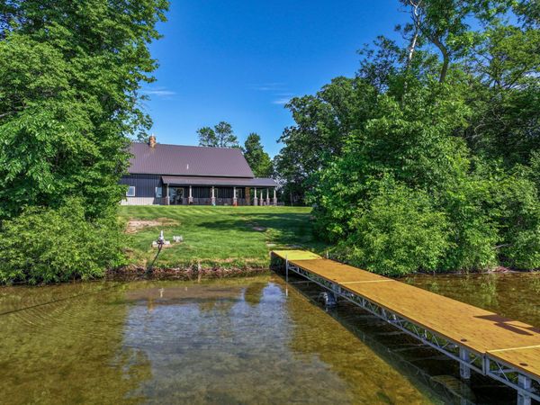 17200 Aaron Heights NW, Evansville, MN 56326