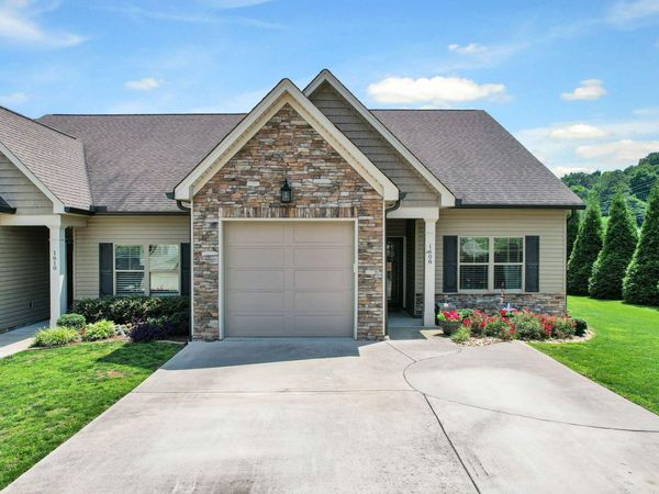 1608 Stonebriar Drive, Cleveland, TN 37312
