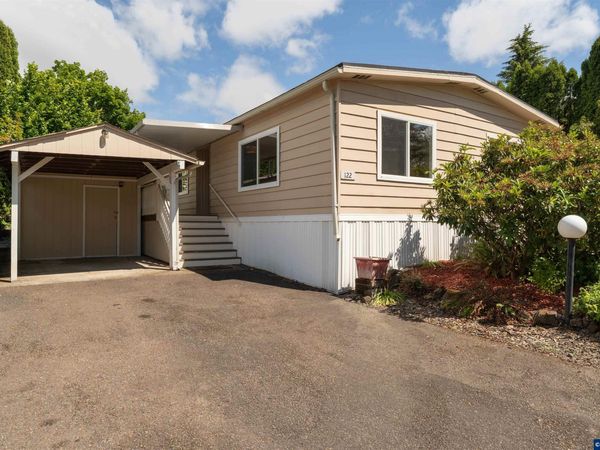 5055 NE Elliott Cir, Corvallis, OR 97330