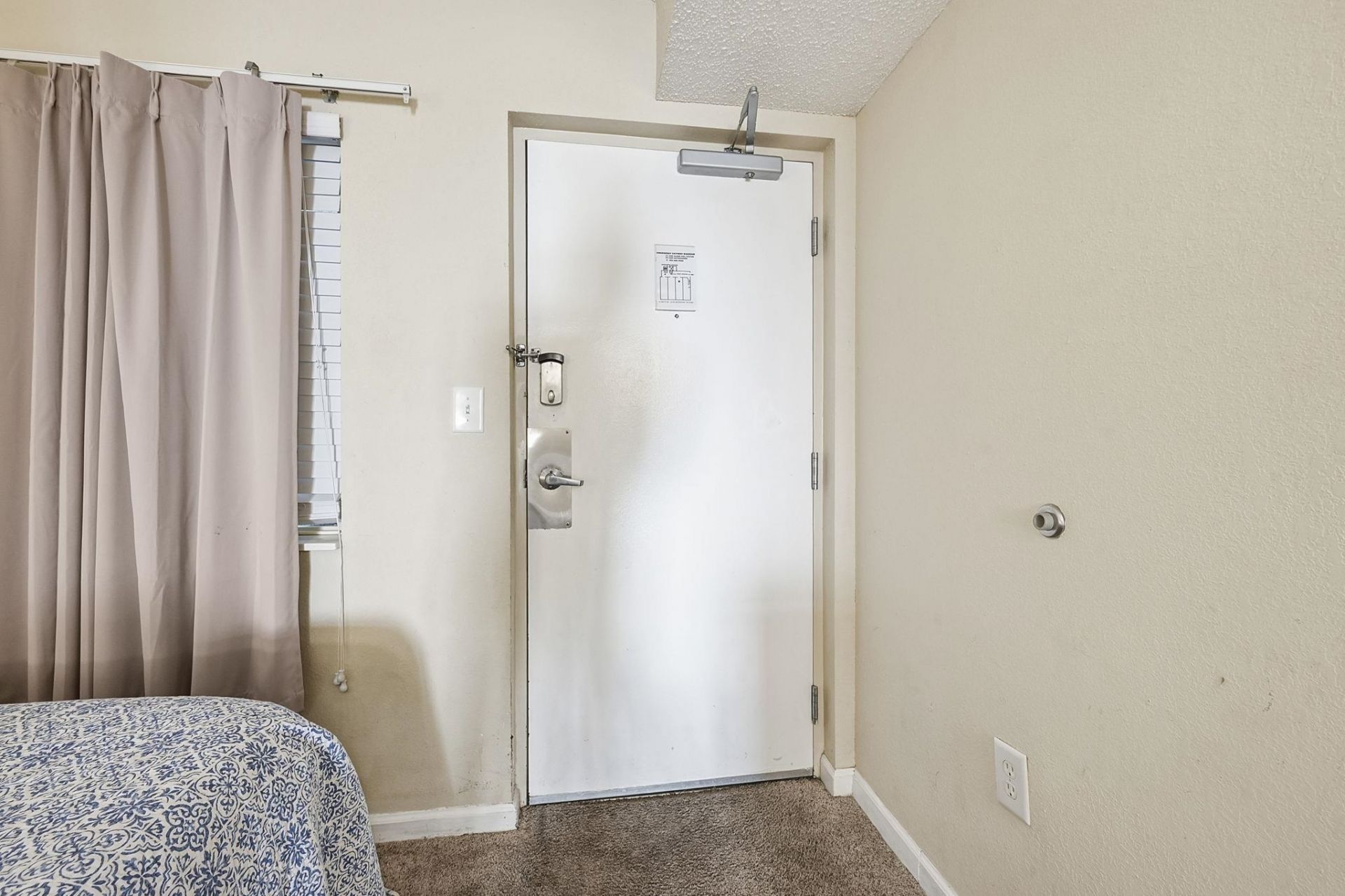 1702 N Ocean Blvd.  Photo 7