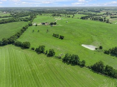 1378 Brentsville Road, Paris, KY 40361