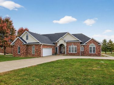 230 Rose Wood Drive, Lebanon, KY 40033