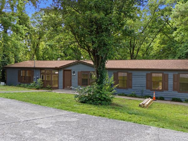 5001 Buffat Mill Rd, Knoxville, TN 37914