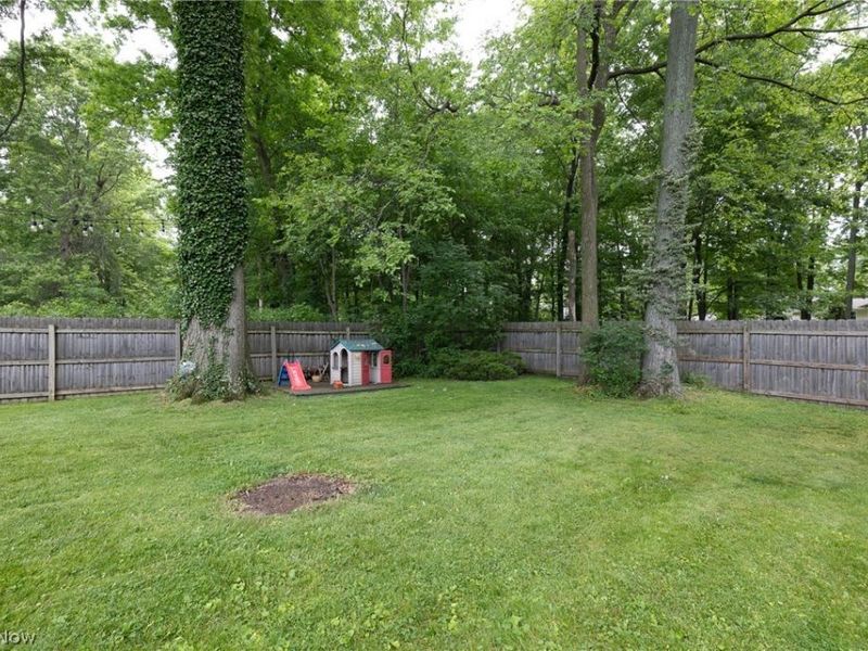 4117 Canterbury Road, North Olmsted, OH 44070 Photo 32