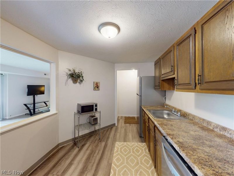 9510 Cove Drive, Unit C 11, North Royalton, OH 44133 Photo 17
