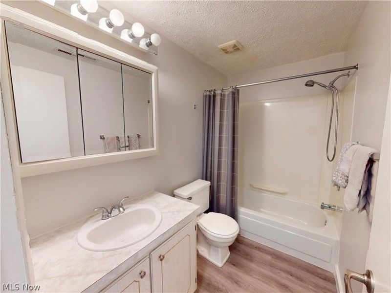 9510 Cove Drive, Unit C 11, North Royalton, OH 44133 Photo 21
