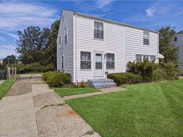 1464 E 248th Street, Euclid, OH 44117