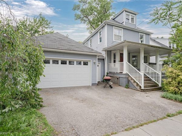 132 E 156th Street , Cleveland, OH 44110