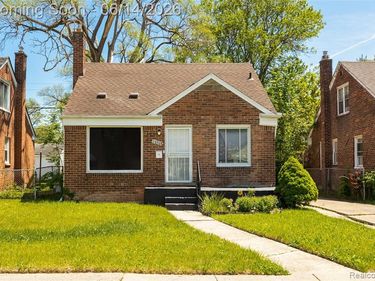 20308 Gilchrist Street, Detroit, MI 48235