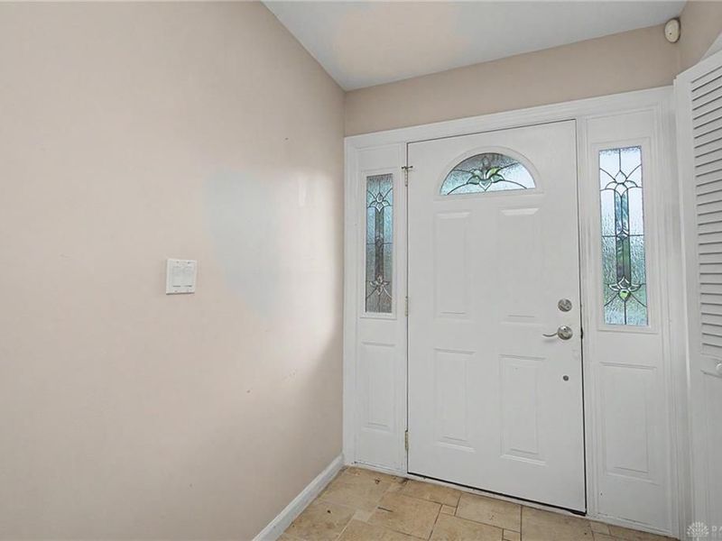5158 Oak Tree Drive, Dayton, OH 45440 Photo 4