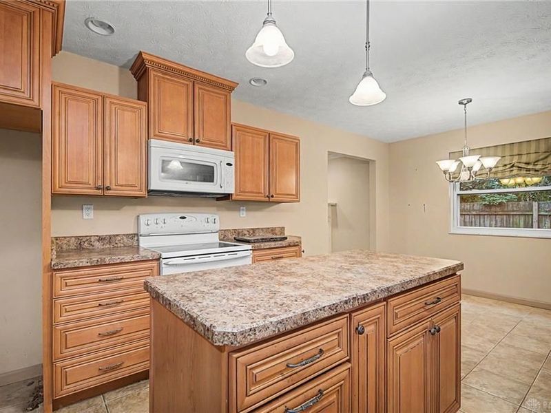 5158 Oak Tree Drive, Dayton, OH 45440 Photo 8