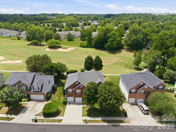 1854 Briarcrest Drive NW, Charlotte, NC 28269