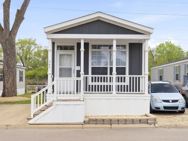 9300 W 79th Street , Justice, IL 60458