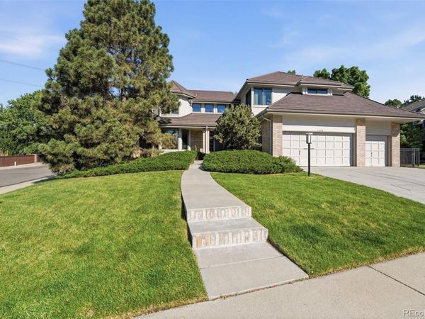 1934 S Parfet Drive , Lakewood, CO 80227