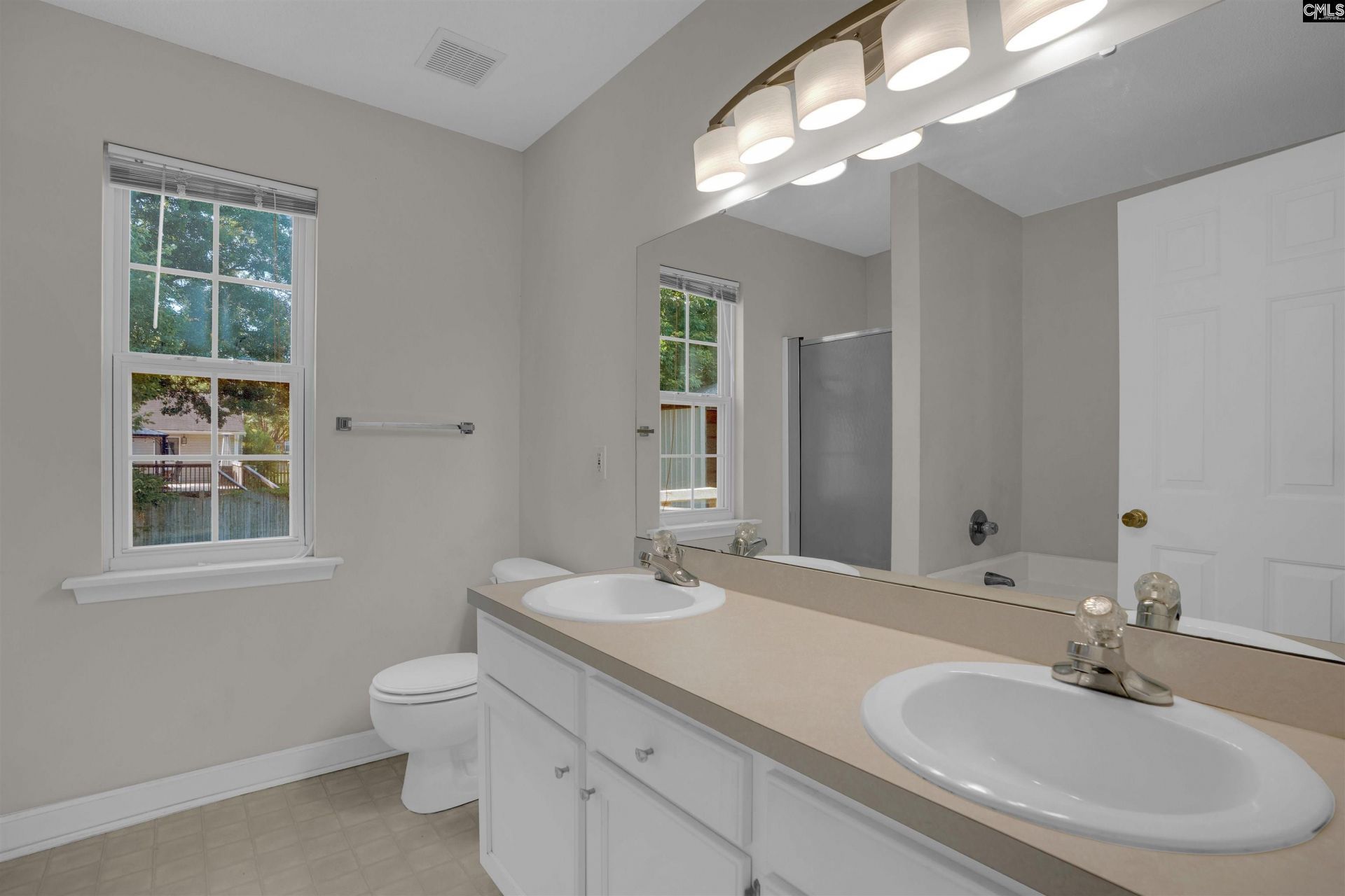 15 Walnut Grove Way  Photo 17