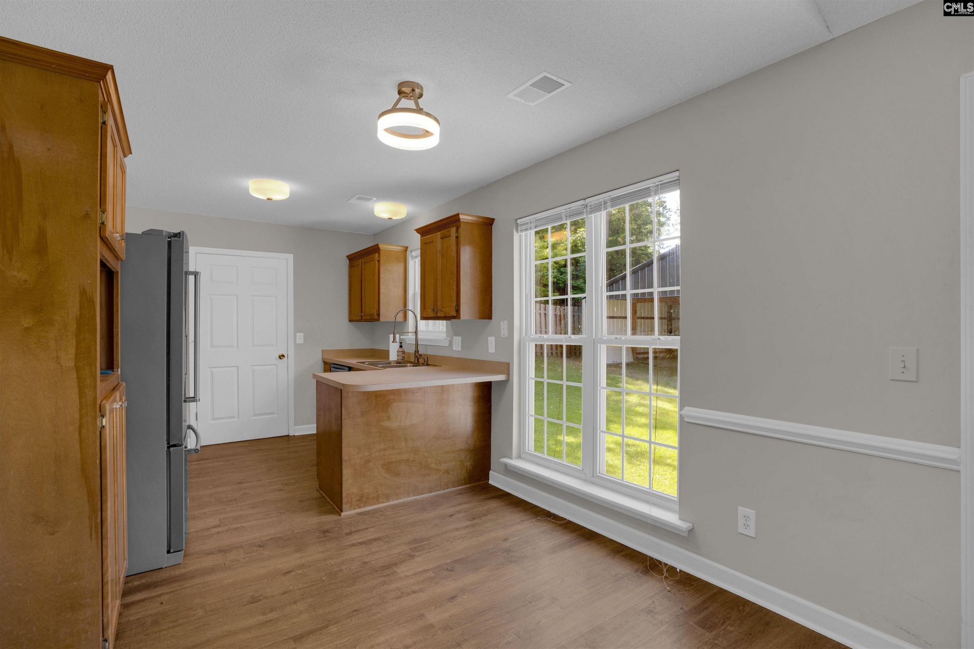 15 Walnut Grove Way  Photo 5