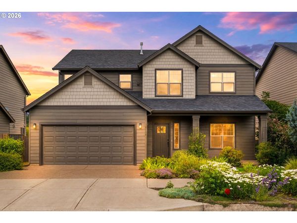 3091 NE HIDDEN MEADOW DR, McMinnville, OR 97128