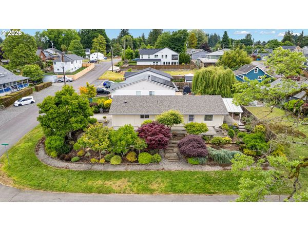 512 N RAILROAD AVE, Ridgefield, WA 98642