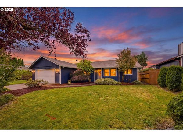 5321 ORIOLE DR, Longview, WA 98632