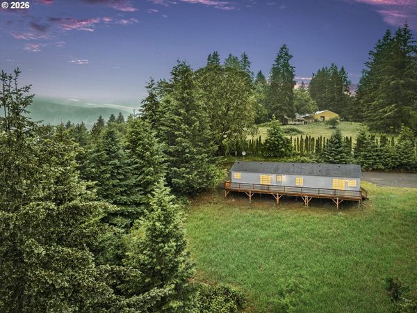 9824 SW SUMMIT AVE, Gaston, OR 97119