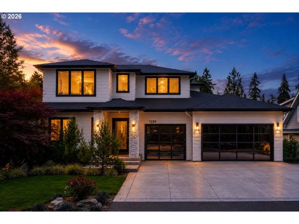 1289 CHANDLER RD, Lake Oswego, OR 97034