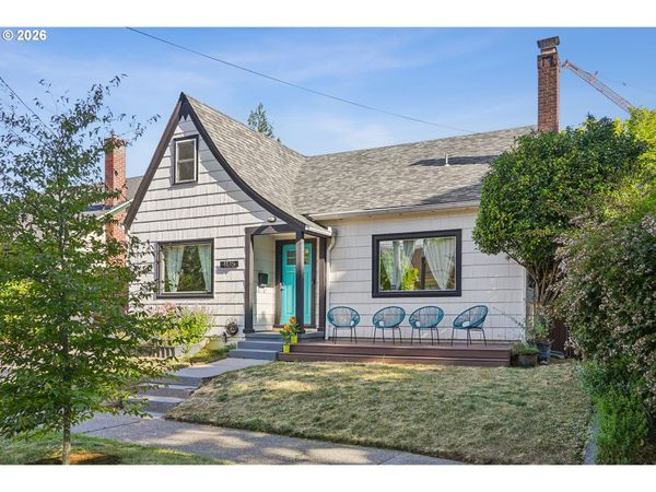 4135 NE MULTNOMAH ST, Portland, OR 97232