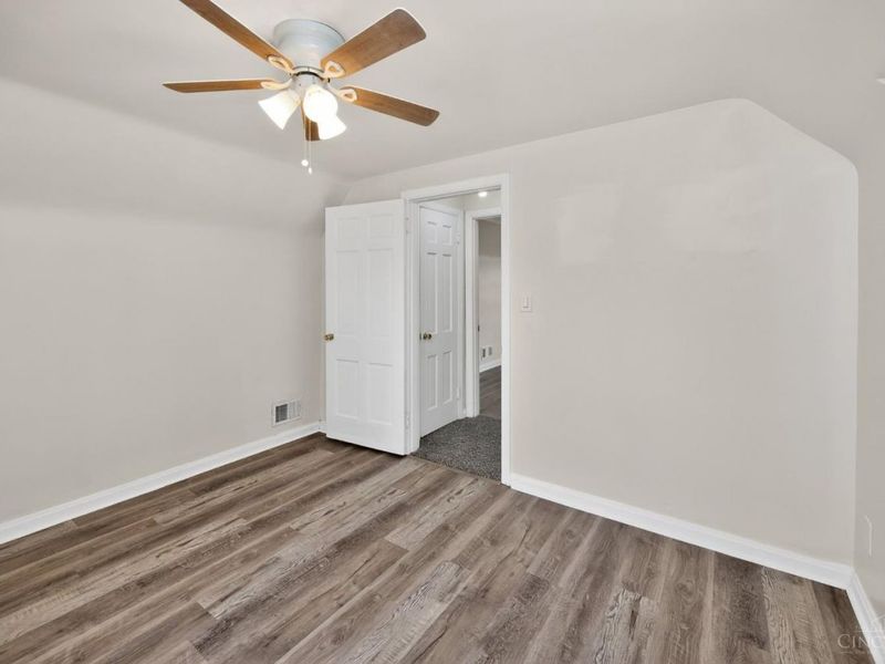 3452 Robb Avenue, Cheviot, OH 45211 Photo 6
