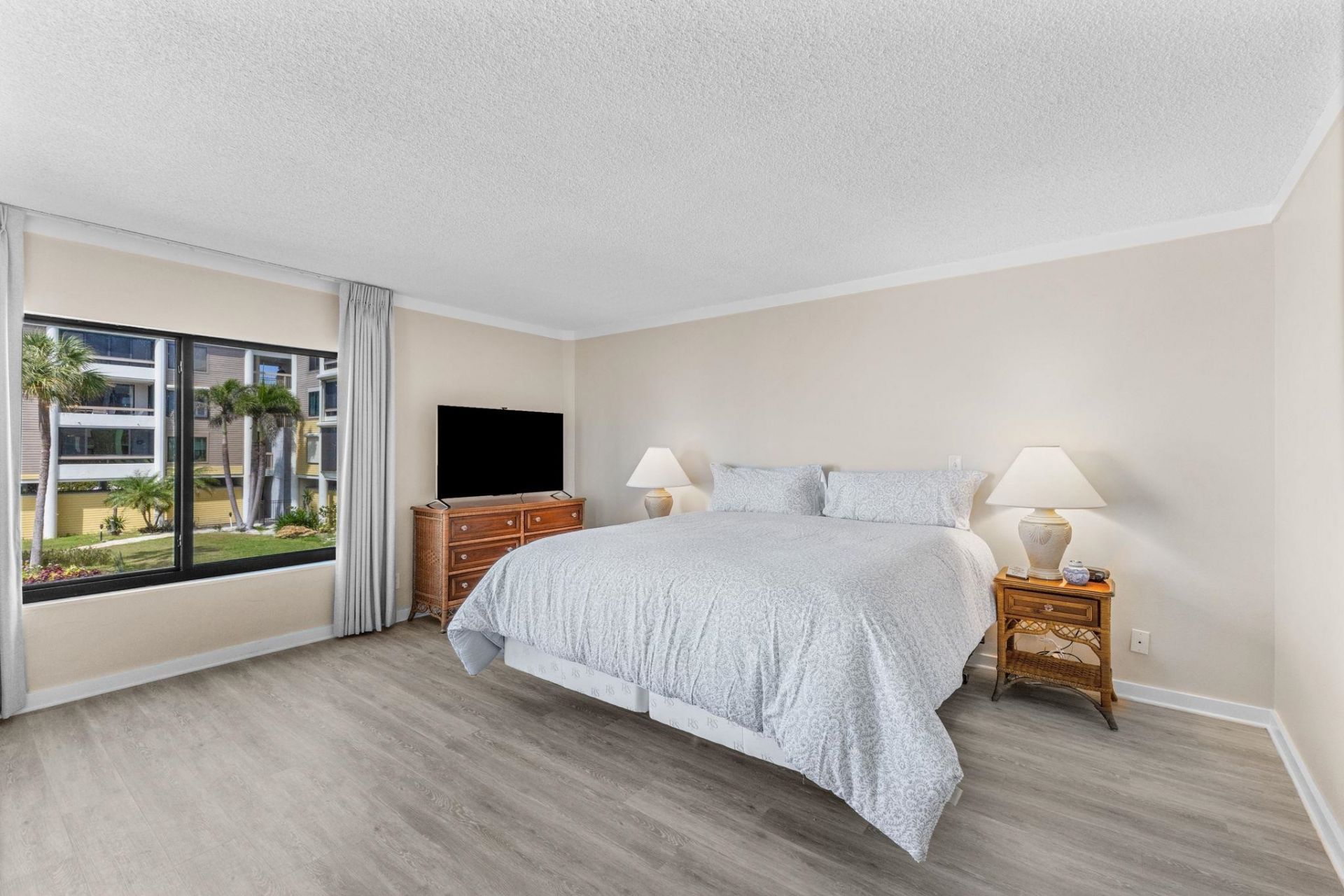 2777 W Gulf Dr, Unit 104, Sanibel, FL 33957 Photo