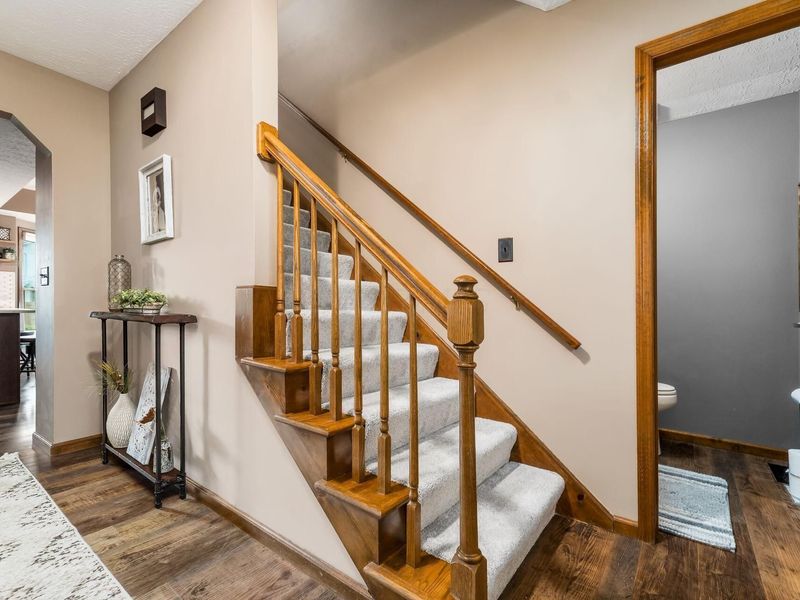 10224 Fairfax Drive, Pickerington, OH 43147 Photo 6