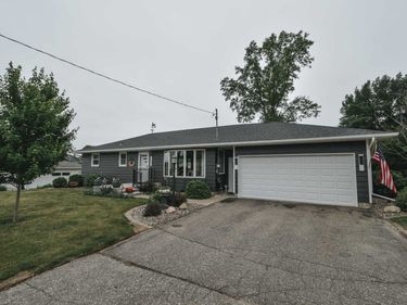 703 3rd Avenue, Goodhue, MN 55027