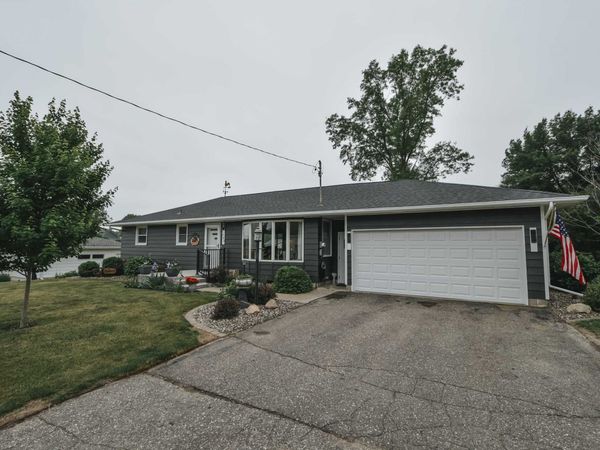 703 3rd Avenue, Goodhue, MN 55027