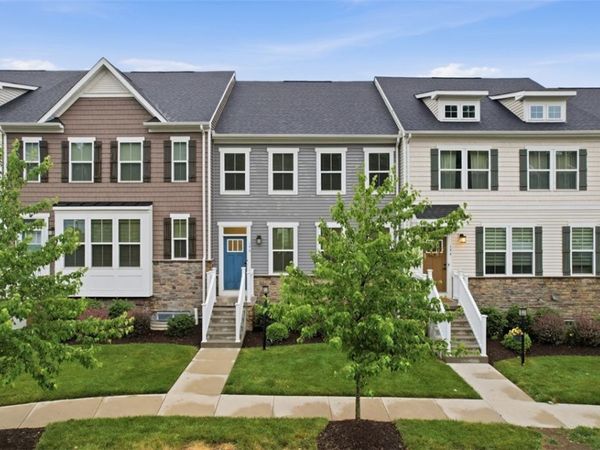 196 Moyer Hill, Cranberry Twp, PA 16066