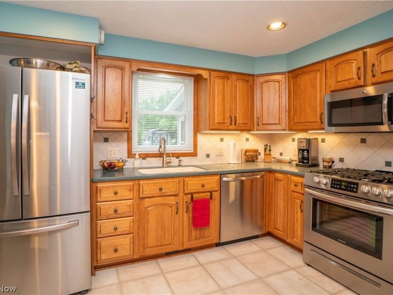11507 Lela Avenue NW, Uniontown, OH 44685 Photo 14