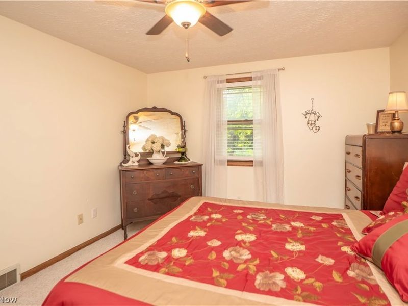 11507 Lela Avenue NW, Uniontown, OH 44685 Photo 35