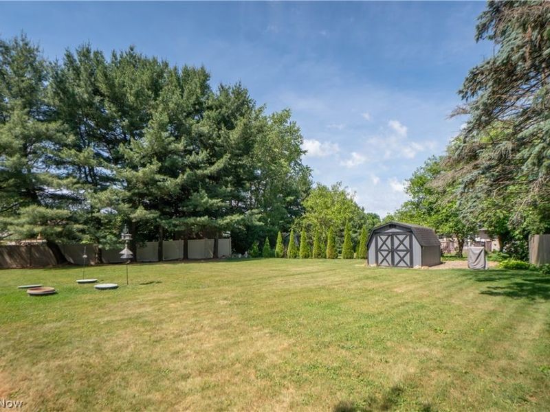 11507 Lela Avenue NW, Uniontown, OH 44685 Photo 47