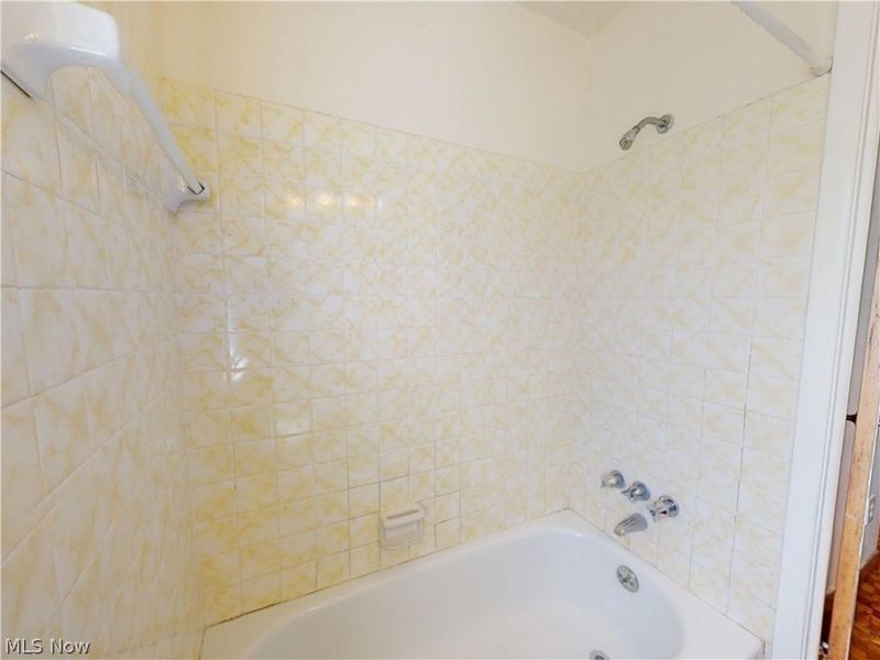 29148 Barjode Road, Willowick, OH 44095 Photo 11