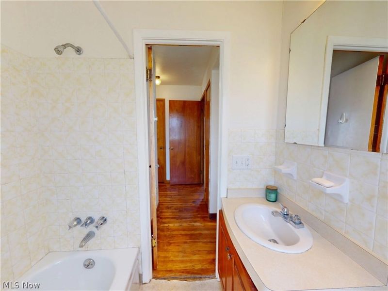 29148 Barjode Road, Willowick, OH 44095 Photo 12