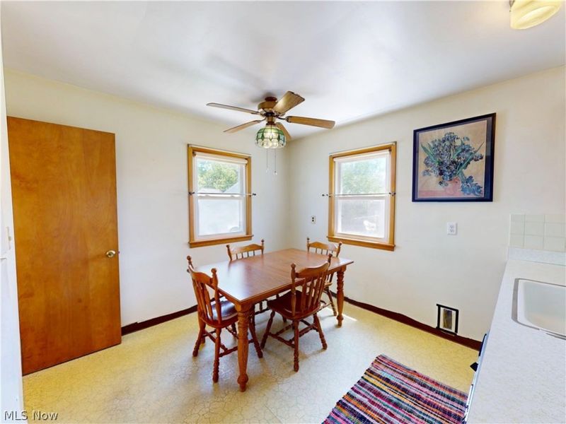 29148 Barjode Road, Willowick, OH 44095 Photo 5