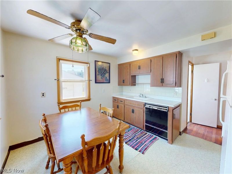 29148 Barjode Road, Willowick, OH 44095 Photo 6