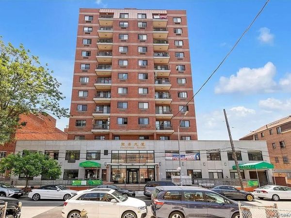 13226 Avery Avenue , Unit 8A, Flushing, NY 11355