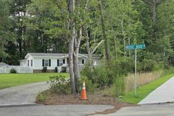 4137 Rose Bud Ln. photo 4