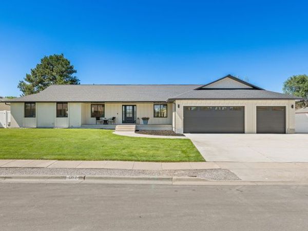 1352 W 11940 S, Riverton, UT 84065