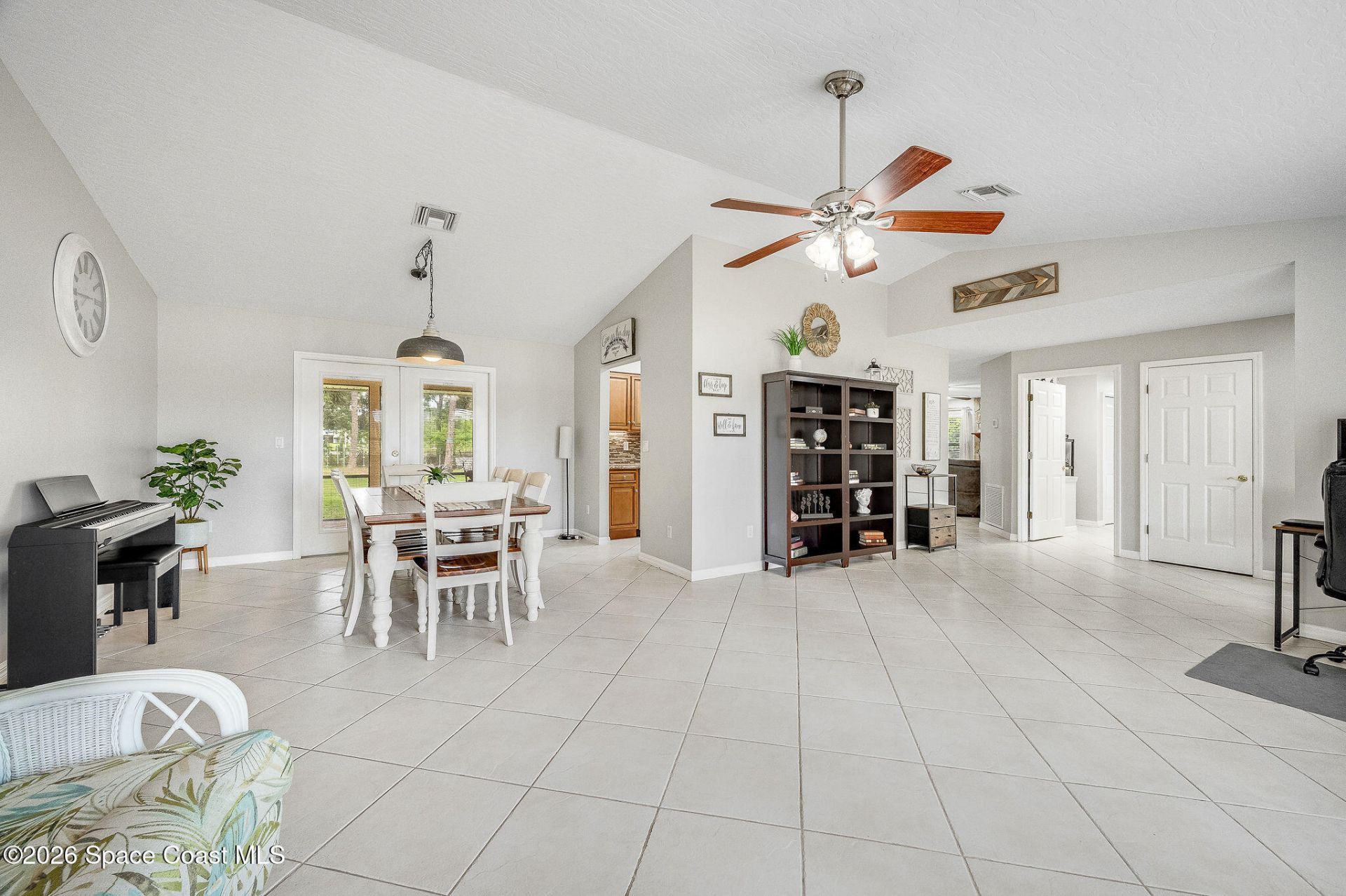 4500 Hunters Run Circle , Grant, FL 32949 Photo