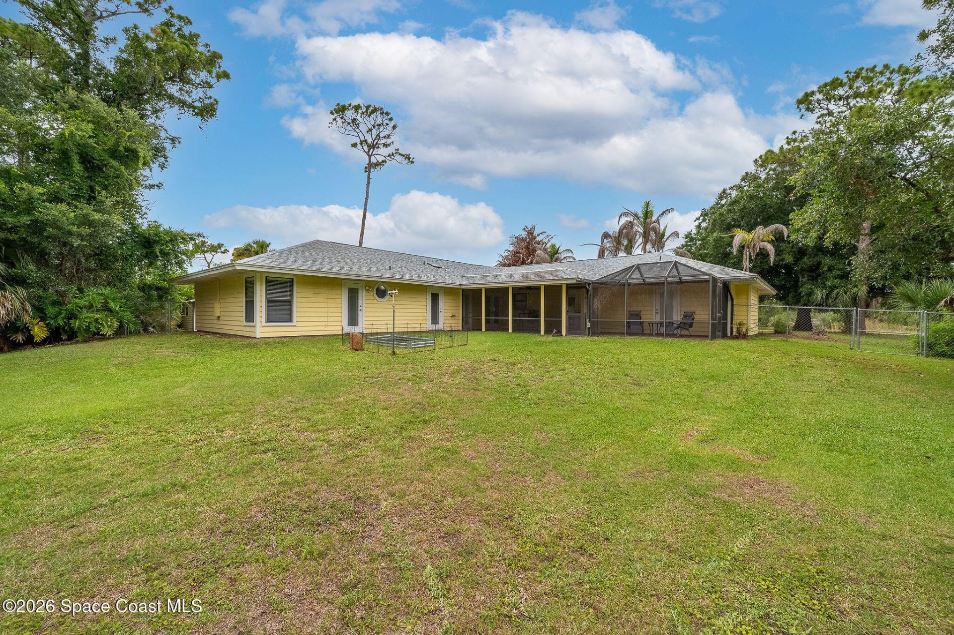 4500 Hunters Run Circle , Grant, FL 32949 Photo