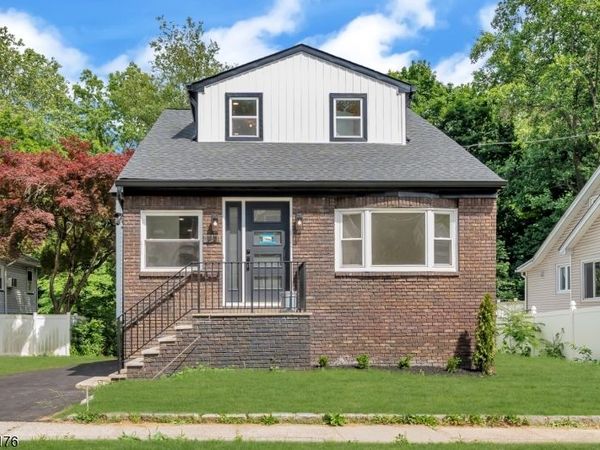 951 Grandview Ave, Union, NJ 07083