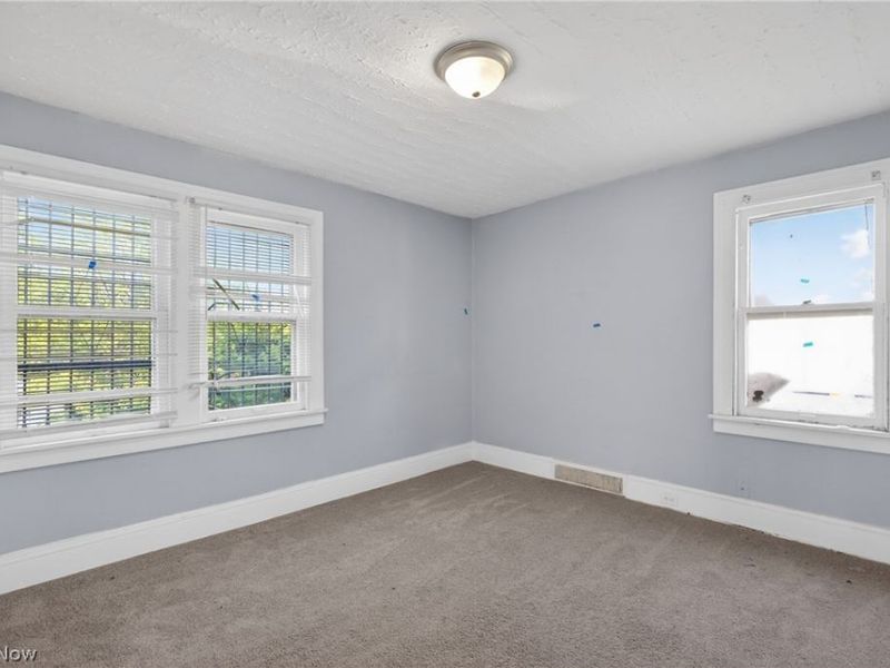 11312 Dove Avenue, Cleveland, OH 44105 Photo 12