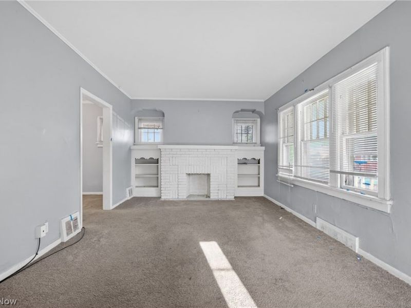 11312 Dove Avenue, Cleveland, OH 44105 Photo 3